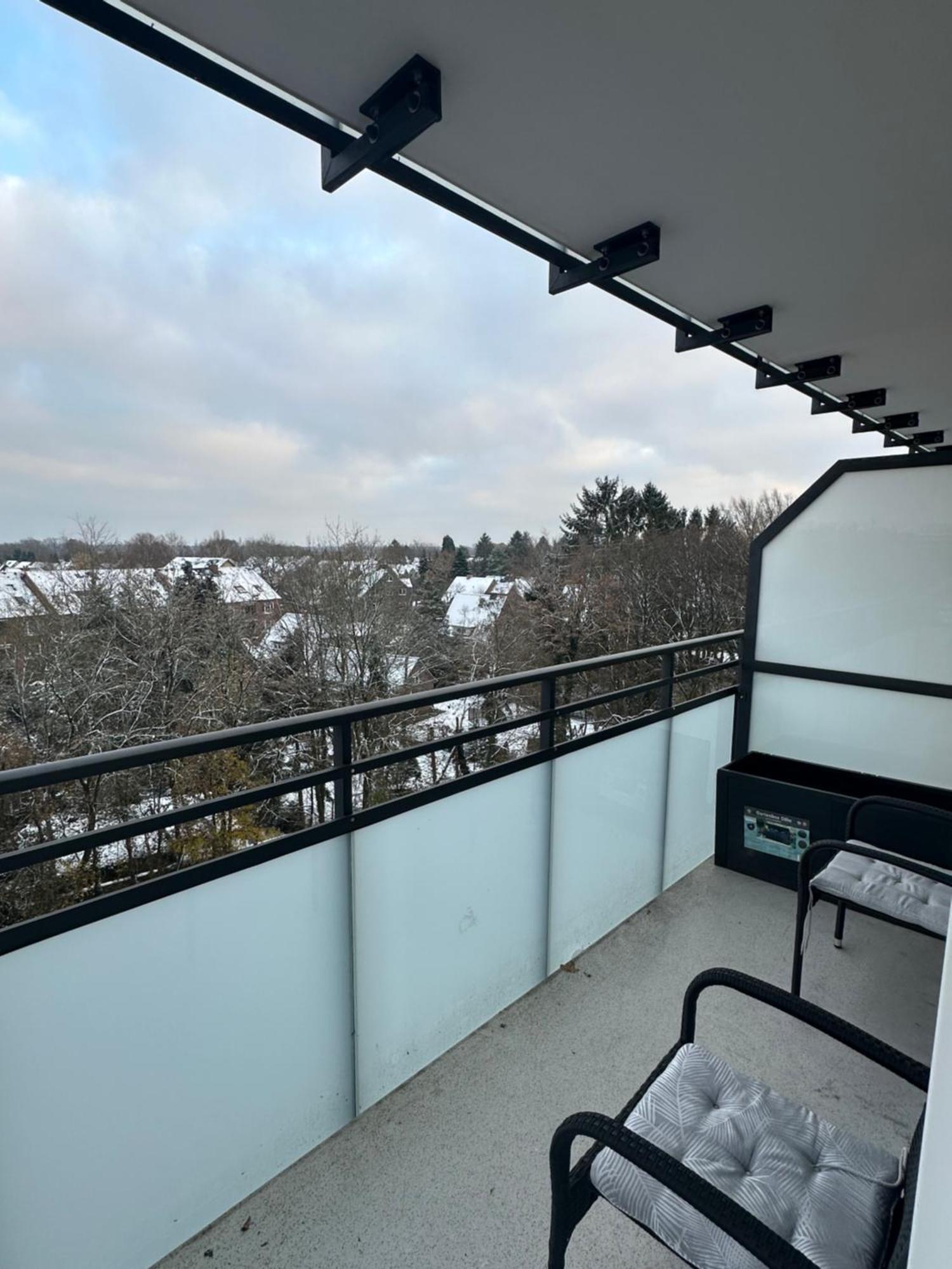 Stay-Happy Flat In Хальстенбек Экстерьер фото